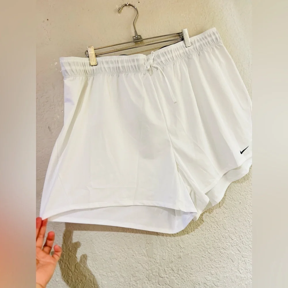 Nike Women's Nike Plus DV7668 Fold Over Dri-Fit Athletic Training Shorts size 1X